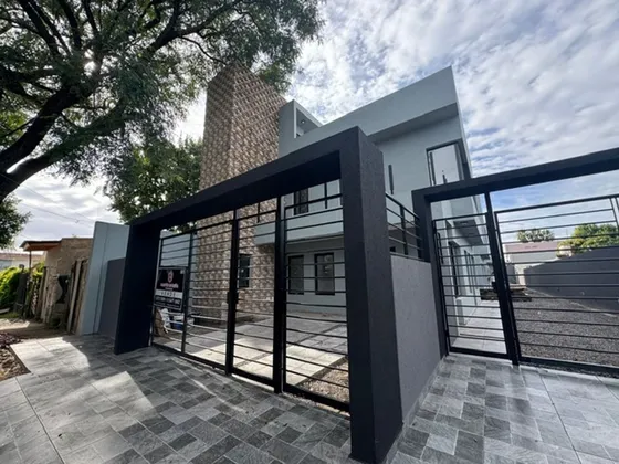 Venta Dúplex  Ituzaingo Cocheras -terraza 