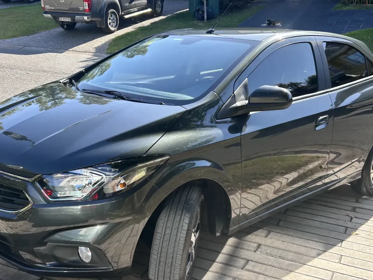 Chevrolet Onix 1.4 Ltz 98cv