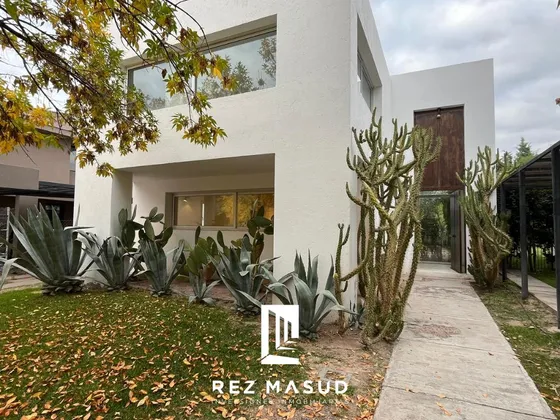 Casa En Alquiler