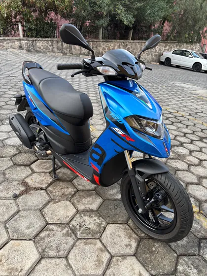 Scooter Aprilia Sr160 Si Nueva Inyección Directa 3v