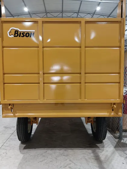 Remolque Bison Reforzado Hidráulico 4 Toneladas Para Tractor