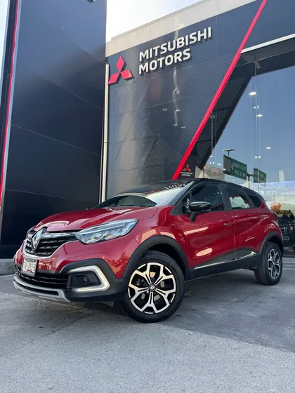Renault Captur Iconic Plus
