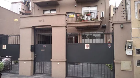 Departamento En Venta En Lanus Este