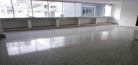 Oficna En Arriendo/ Zona Centro/ Armenia  (279060538).
