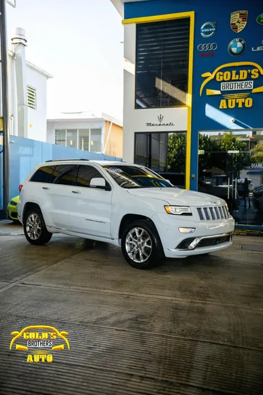 Jeep Grand Cherokee Summit 4x4 Americana