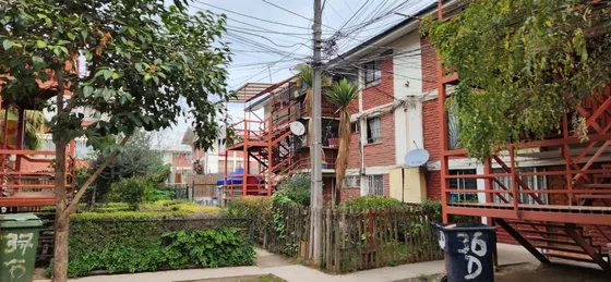 Depto En Venta De 2 Dorm. En Macul, Cerca Metro Las Torres