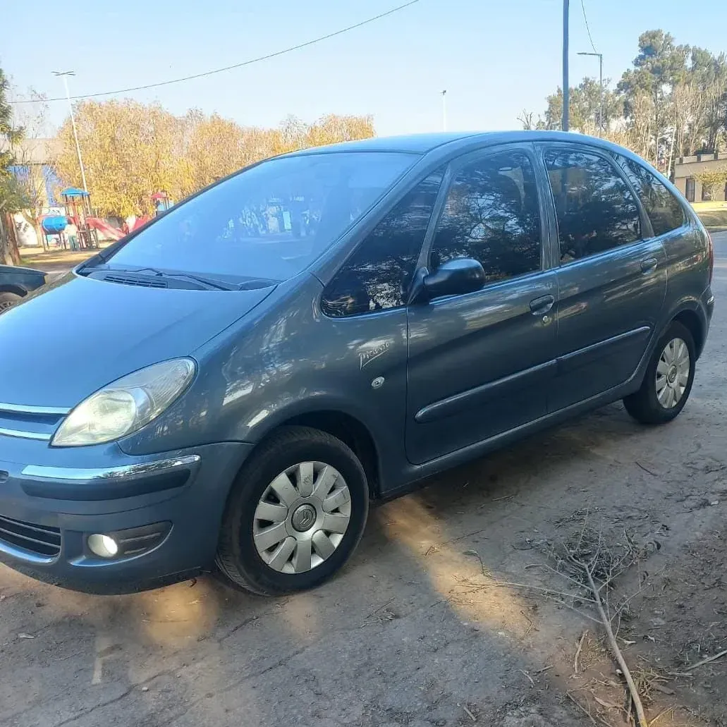 Citroën Xsara Picasso 2.0 Phase 2 I Exclusiv 138 hp