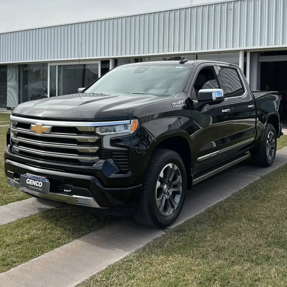 Chevrolet Silverado 5.3 V8 High Country