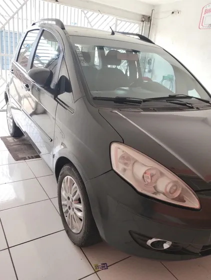 Fiat Idea 1.6 16v Essence Flex Dualogic 5p