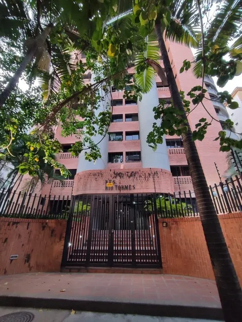 Saidy & Yosmar Vende Apartamento Res. Rio Tormes Prebo. Foa-2918