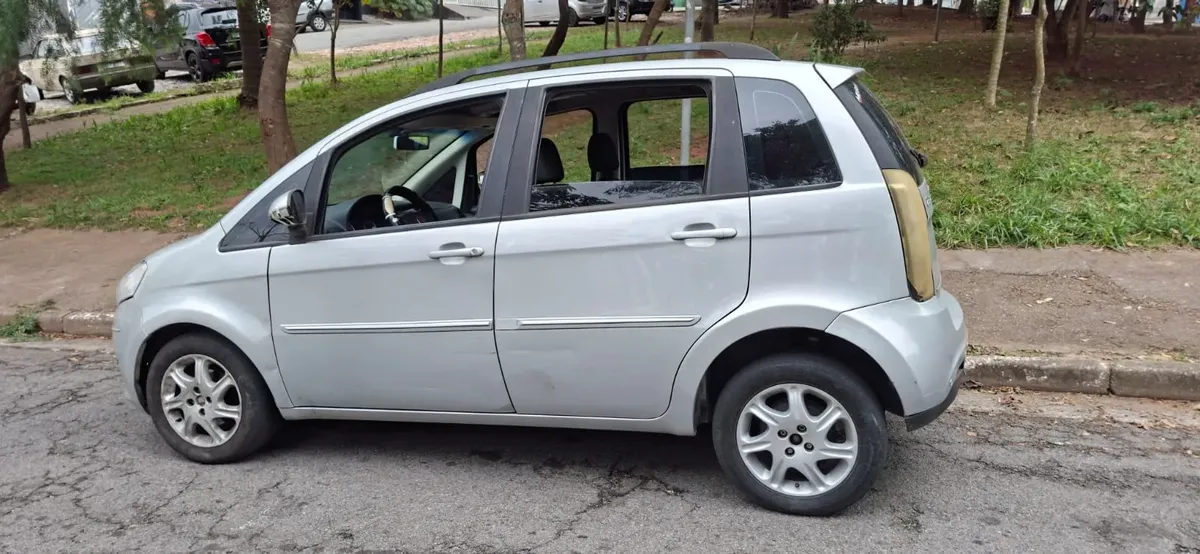 Fiat Idea 2012 1.6 16v Essence Flex Dualogic 5p — foto 4