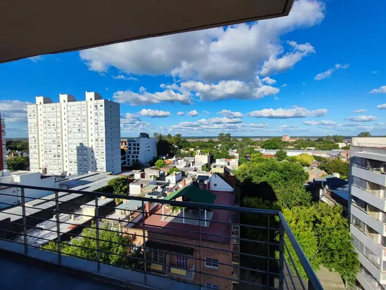 Departamento En Venta 1 Dormitorio Rosario - Vista Río