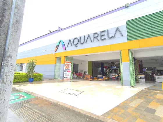 Venta Local Centro Comercial Aquarela
