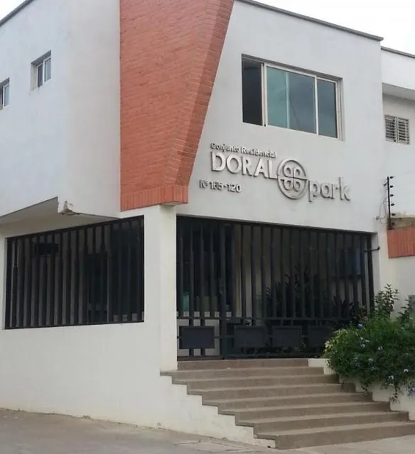 Town House Res. Doral Park. Urb. Trigal Norte. Vende Crismelia Castillo  Plth-221 