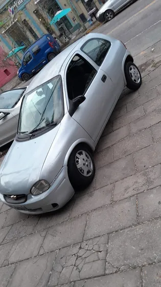 Chevrolet Corsa 1.6 Classic Super Pkele