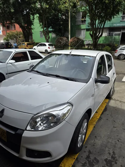 Renault Sandero 1.6 Authentique
