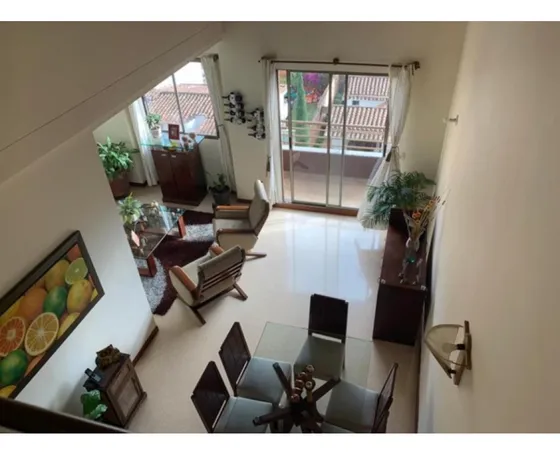 Venta De Apartamento En Envigado, Sector El Portal.