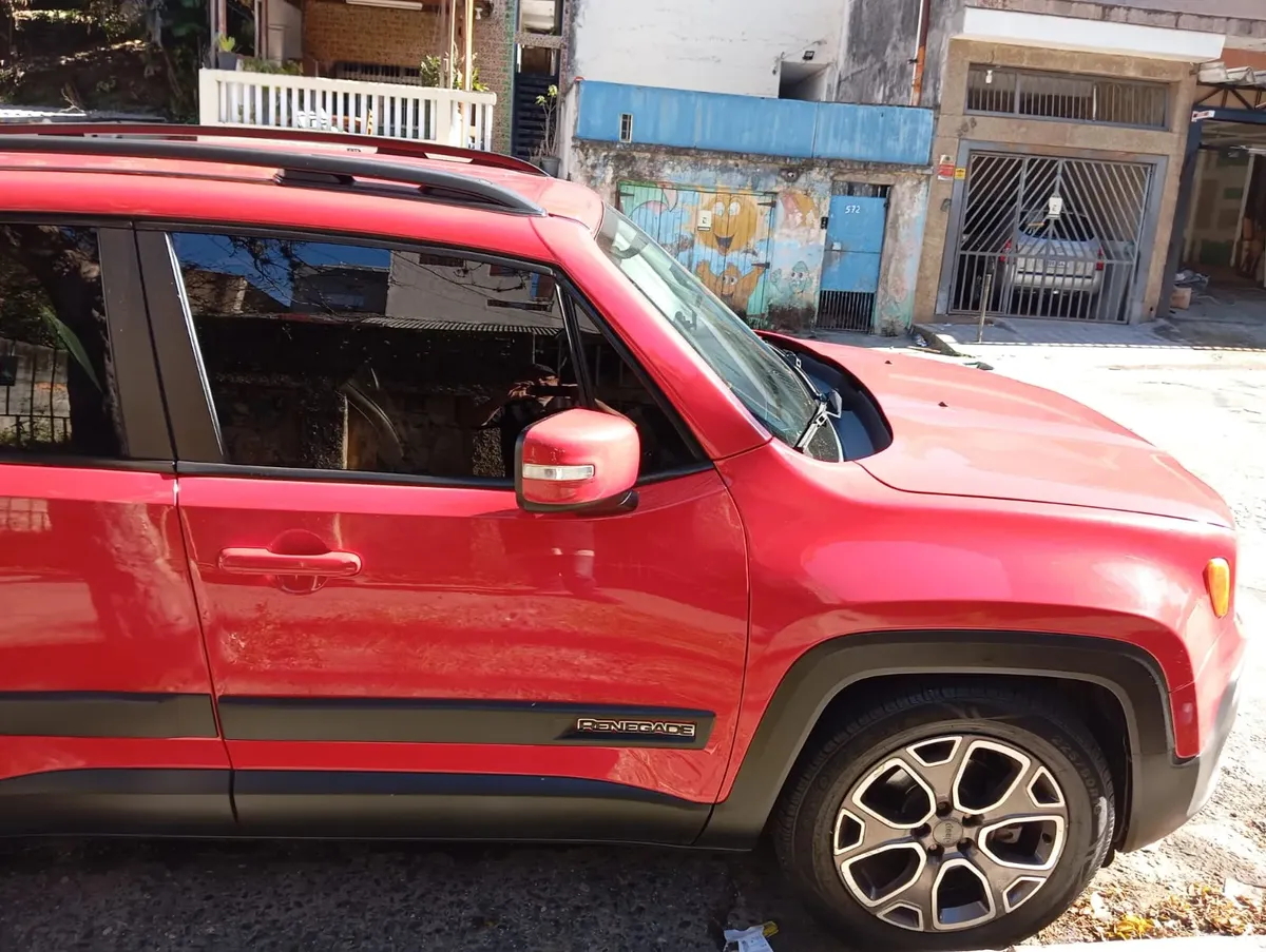 Jeep Renegade 2018 1.8 Longitude Flex Aut. 5p — foto 9