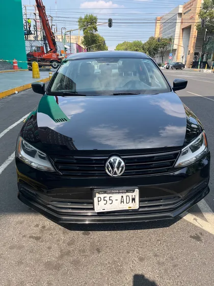 Volkswagen Jetta 2.0 L4 Mt