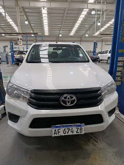 Toyota Hilux Pick-up 2.4 Cd Dx 150cv 4x4