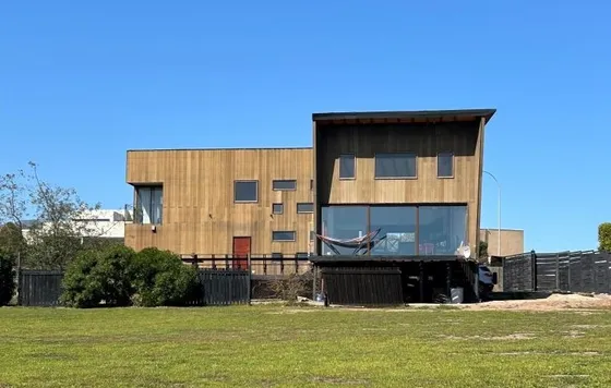 Moderna Casa En Condominio En Mantagua 5 Dorm,2 Baños