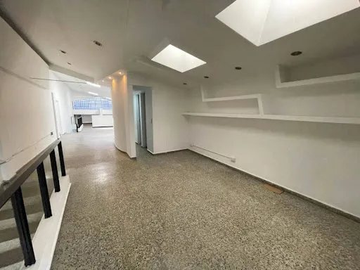 Locales En Arriendo Barrio Colombia 643-8053652