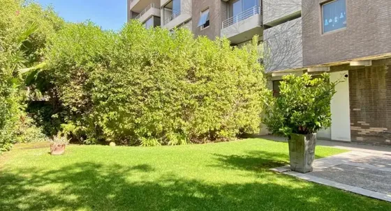 Dúplex Con Jardín I Club De Polo I Amplio Y Luminoso
