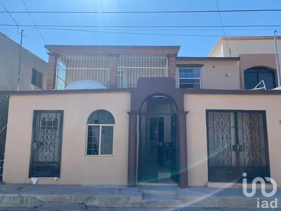 Venta Casa 6 Ambientes José Mariano Jiménez Centro