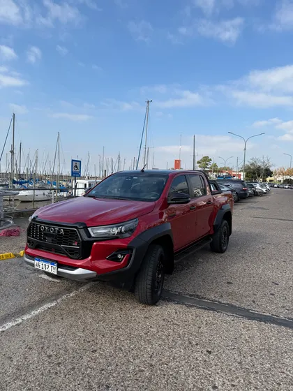 Toyota Hilux Pick-up 4.0 V6 Gr-s Ii 4x4 6at