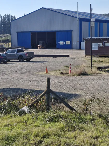 Bodega Industrial Con Muy Buena Conectividad Cercana A Ruta