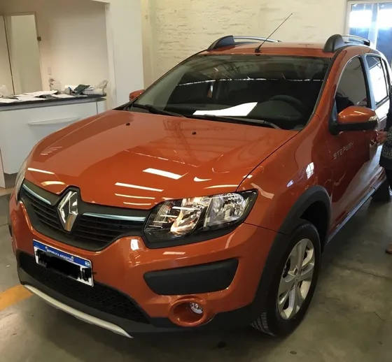 Renault Sandero Stepway 1.6 Privilege 105cv