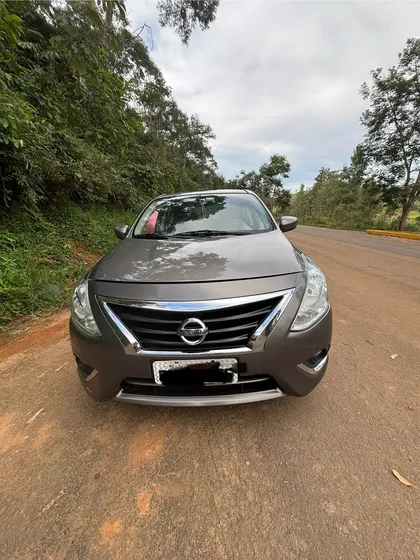 Nissan Versa 1.6 16v Sl Flex 4p