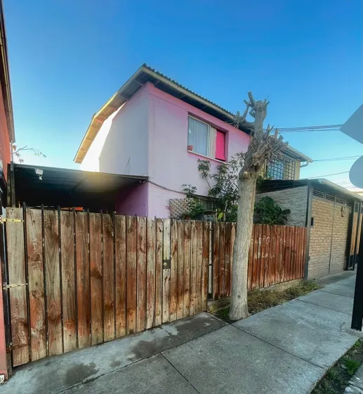 Casa En Barrio Consolidado