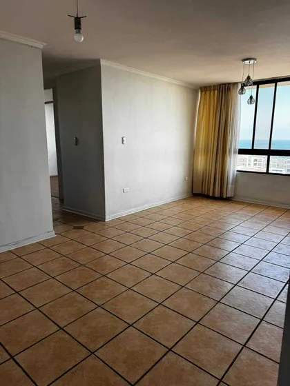 Se Arrienda Amplio Departamento (103545)