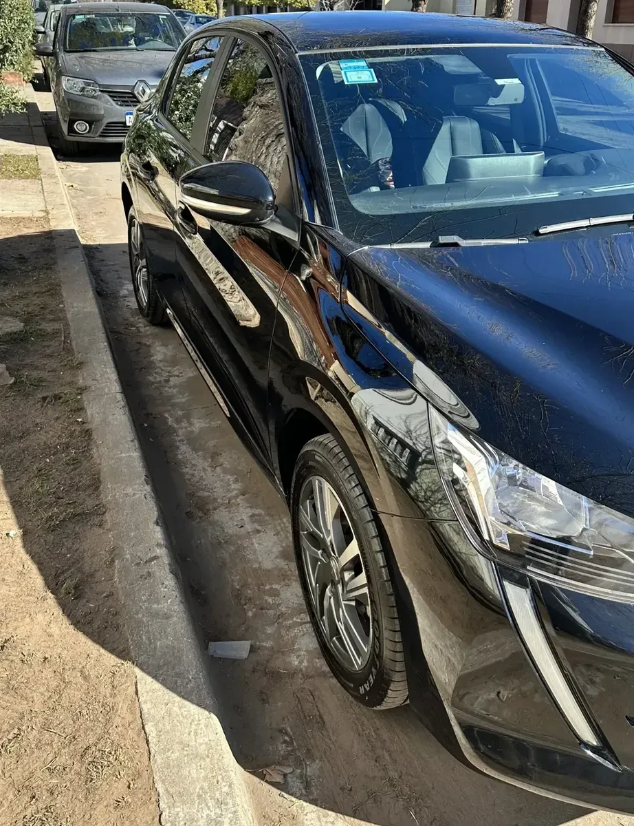 Peugeot 208 1.6 Allure Pack