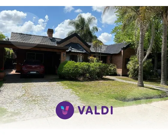 Casa En Venta - Barrio Campos De Echeverría, Canning