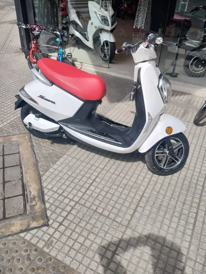 Moto Eléctrica Sunra Grace Batería Litio Okm V