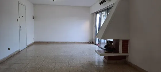 Ph En Venta - 3 Dormitorios 1 Baño - 260mts2 - Temperley