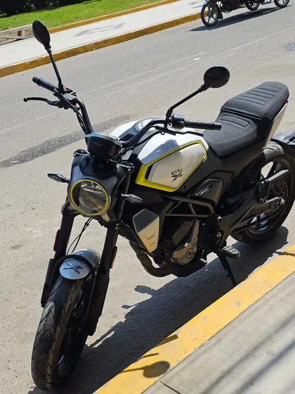 Clx250 Full Led, Freno De Disco En Ambas Ruedas, Abs, 29hp