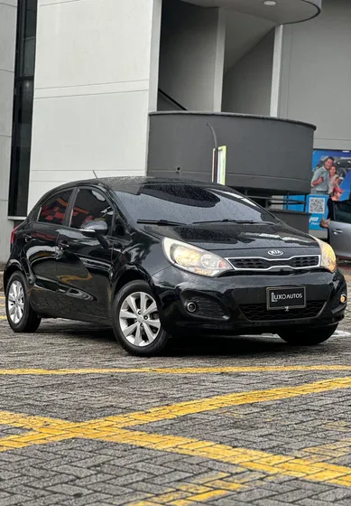 Kia Rio 1.4 4 P
