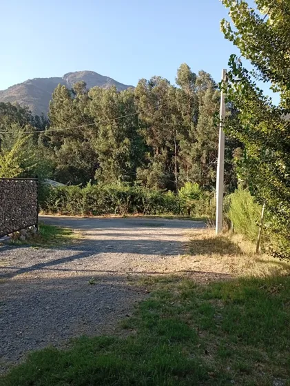 Casa Con Parcela Excelente Conexión