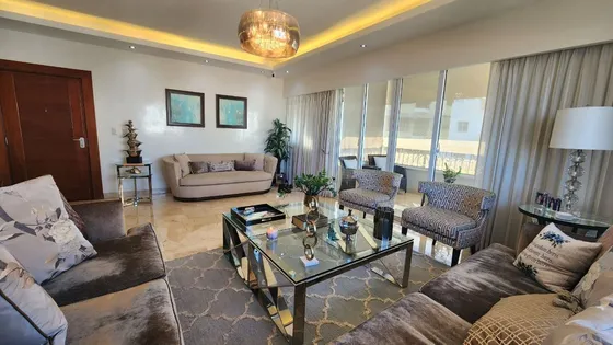 Penthouse En Venta En Bella Vista De 4 Habitaciones