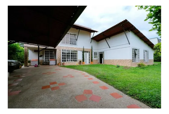 Venta Casa Campestre Trifamiliar Conjunto Cerrado Sector Reten Murillo