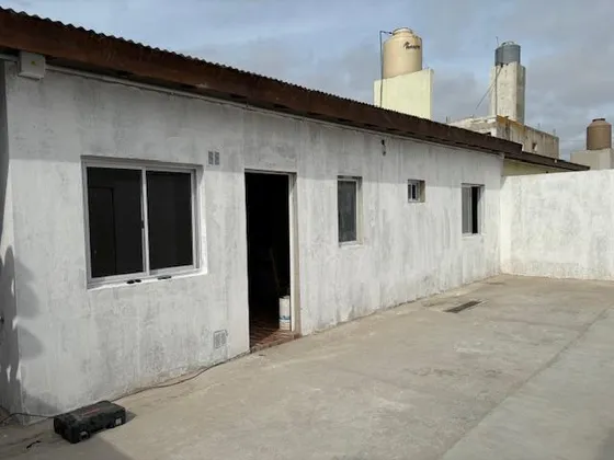 Ph 2 Ambientes Con Gran Patio A Estrenar Sin Expensas En Calle Tranquila