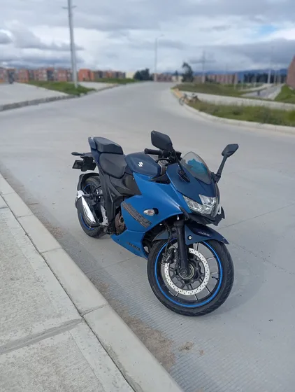 Motocicleta Gixxer Sf 250 Fi