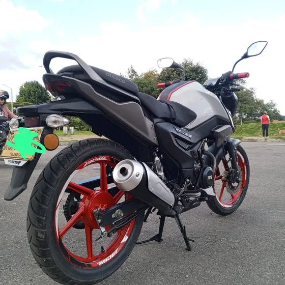 Tvs Raider 125