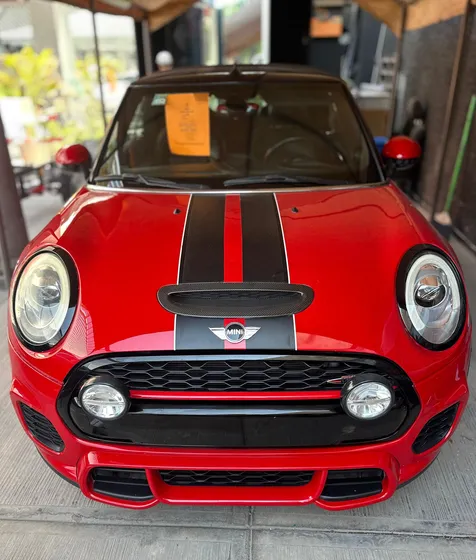 Mini John Cooper Works Convertible Jcw