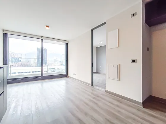 Edificio Av. Irarrázaval (1 Est. 1 Bod.) Vista Oriente Pis