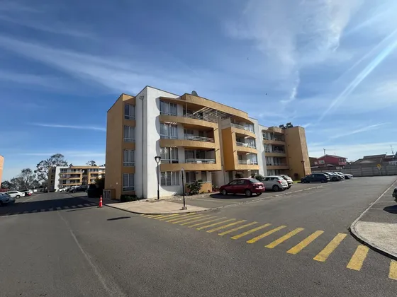 Arriendo 3d/1b En Brisas De San Joaquín