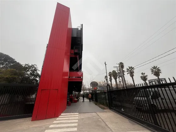 Local Comercial En Arriendo En Maipú